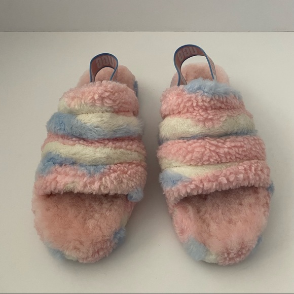 UGG Fluff Yeah Slides Cali Collage Pride Stripes Kid’s 6 (Will Fit a Women’s 8) - Picture 3 of 13